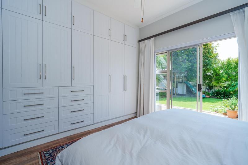 3 Bedroom Property for Sale in Harfield Village Western Cape